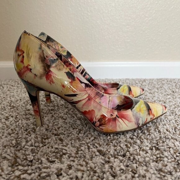 Shoes - Truth Dare by Madonna Heels Size 7